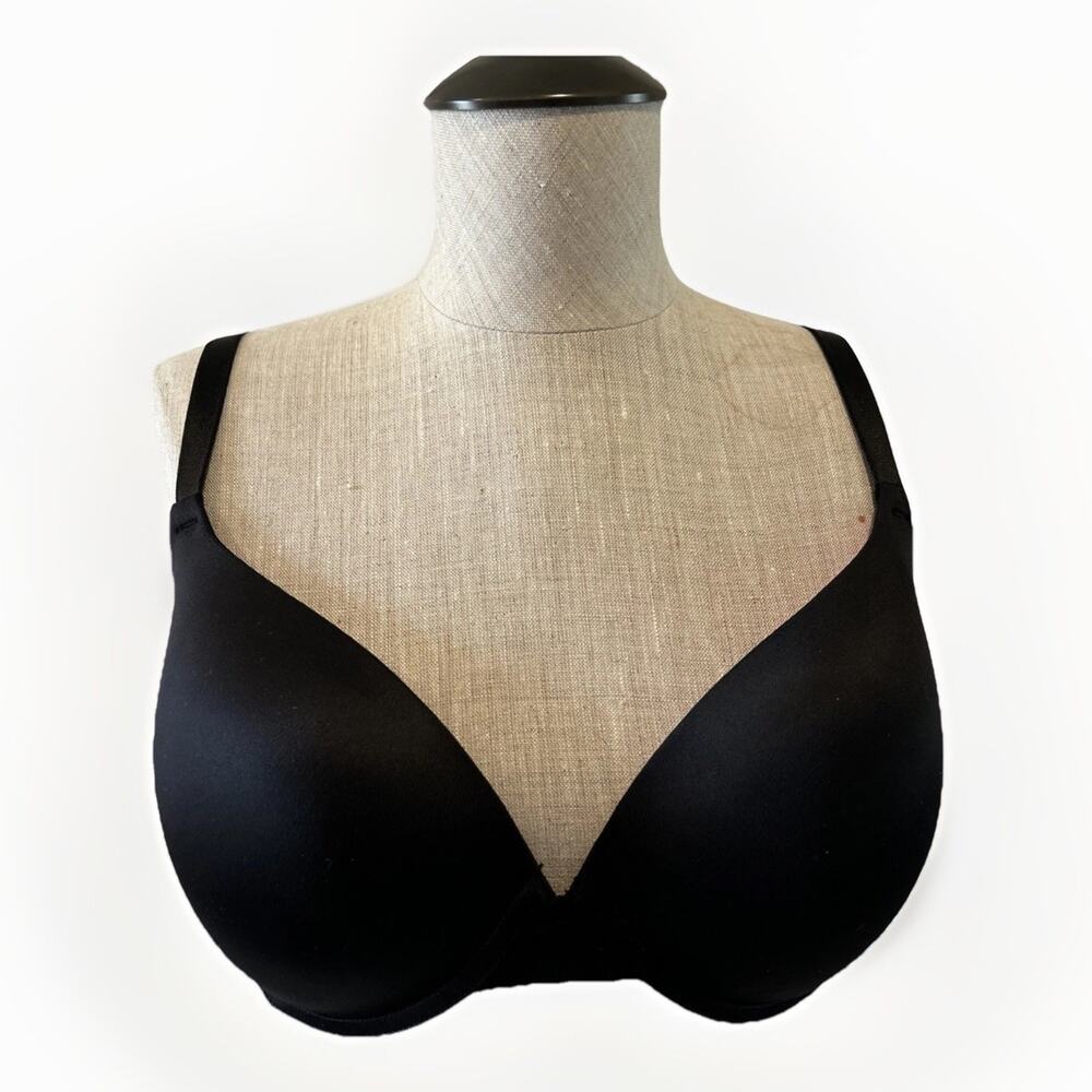PINK Victoria's Secret Black 34DD Wear Everywhere Wireless Push Up Bra